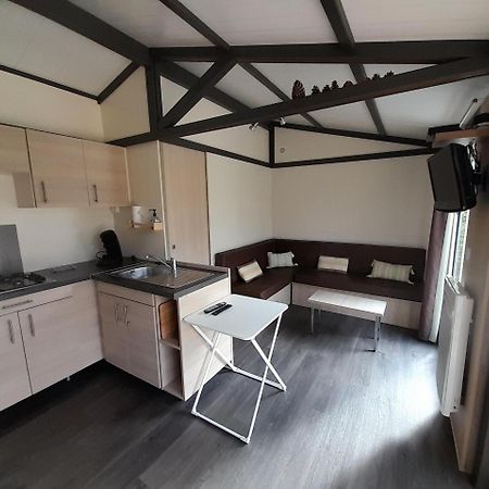 Camping Au Tour De L'Aveyron LʼHospitalet-du-Larzac 외부 사진