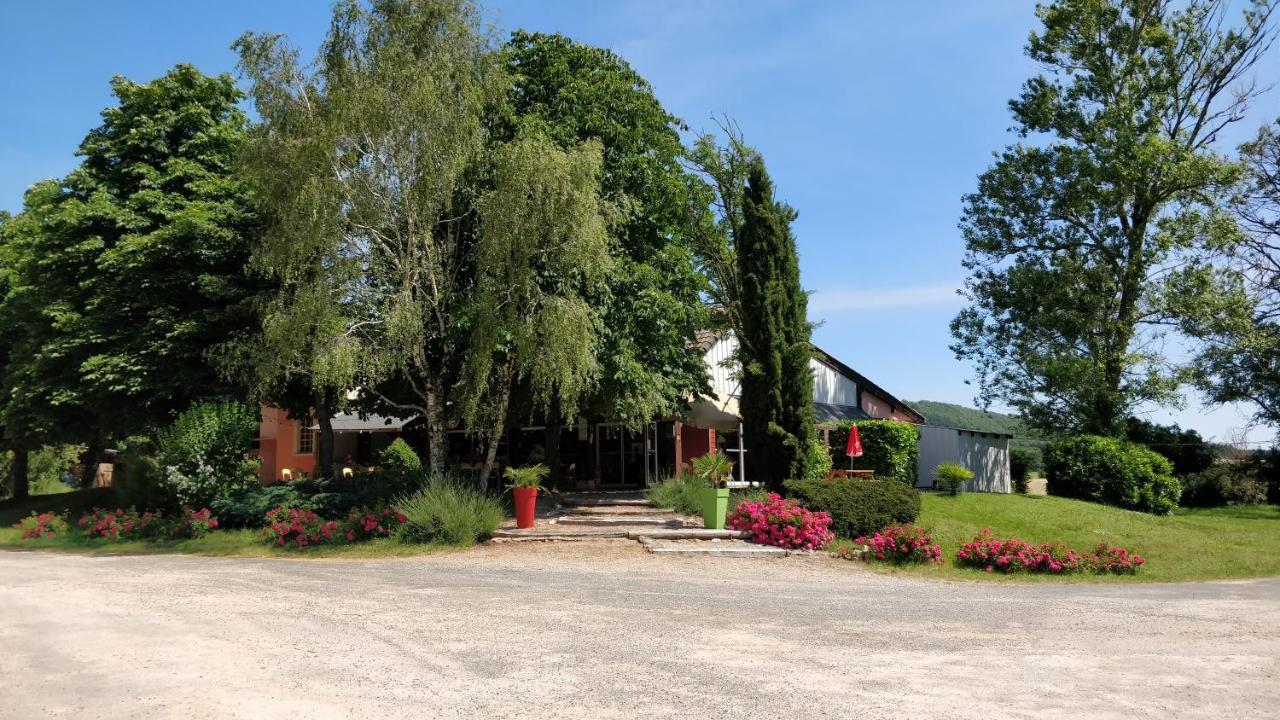 Camping Au Tour De L'Aveyron LʼHospitalet-du-Larzac 외부 사진