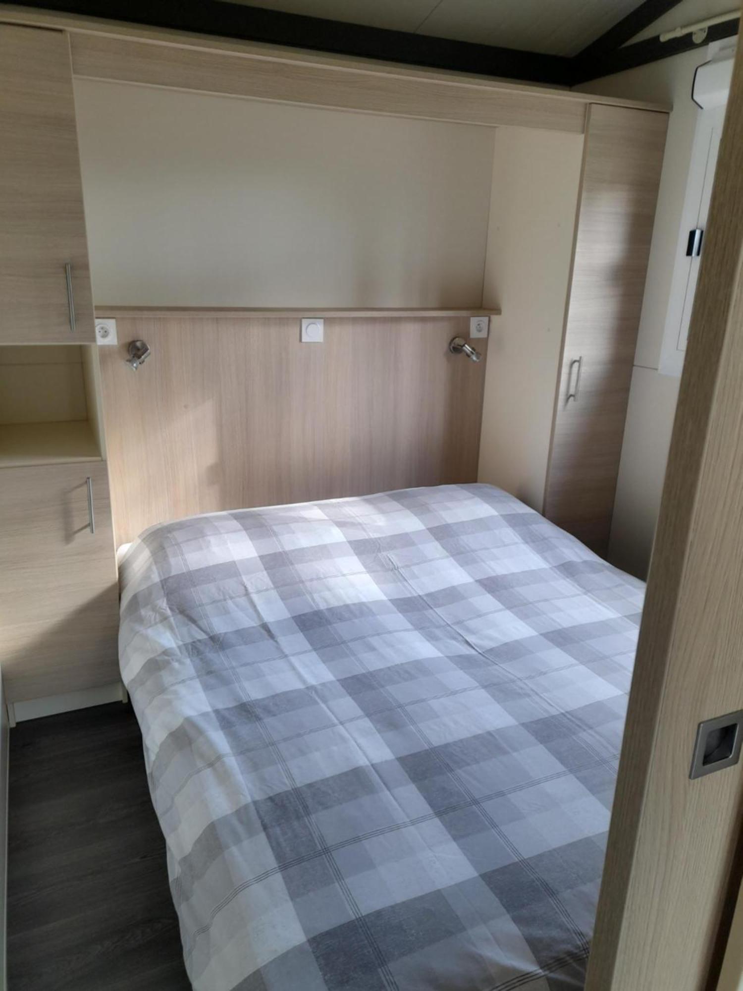 Camping Au Tour De L'Aveyron LʼHospitalet-du-Larzac 외부 사진